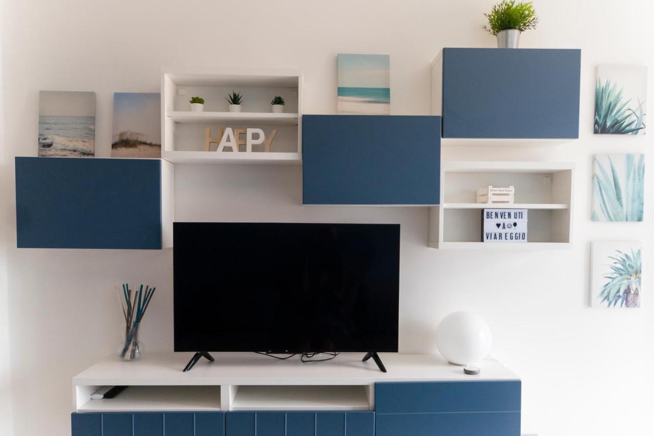 Apartamento Ad Un Passo Dal Molo Con 2 Biciclette Incluse Viareggio Exterior foto