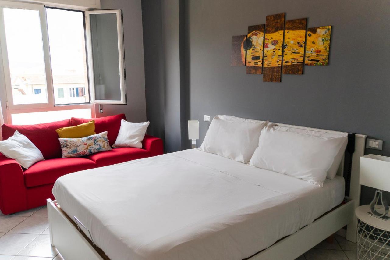 Apartamento Ad Un Passo Dal Molo Con 2 Biciclette Incluse Viareggio Exterior foto